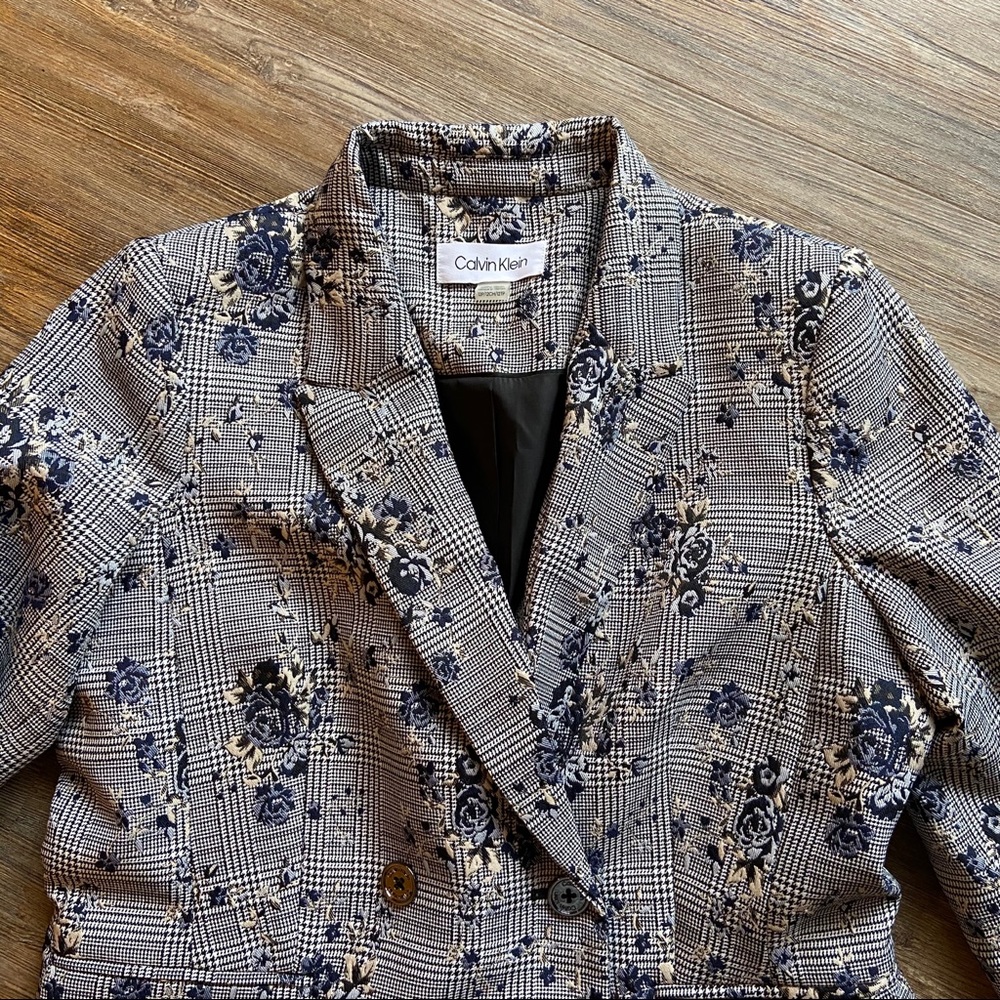 Calvin Klein Floral-Printed Plaid Jacket - Picture 13 of 15